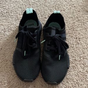 WMNS NMD_R1 'MINT GLOW